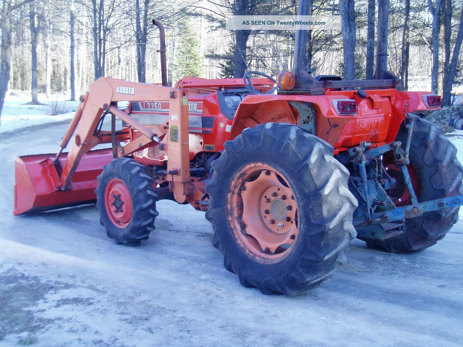 Kubota L3350 Tractor Operators Manual
